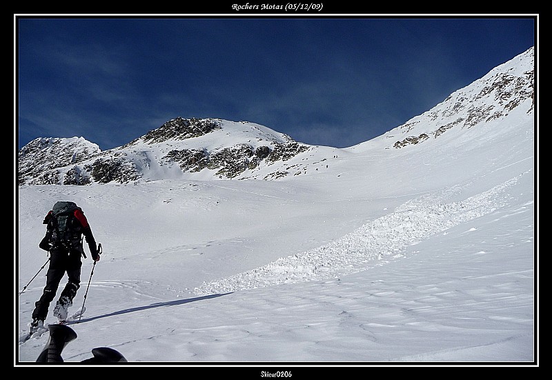 #1 Sous le Col : Vers le sommet, dernière combe. Sous le Col : Vers le sommet, dernière combe.