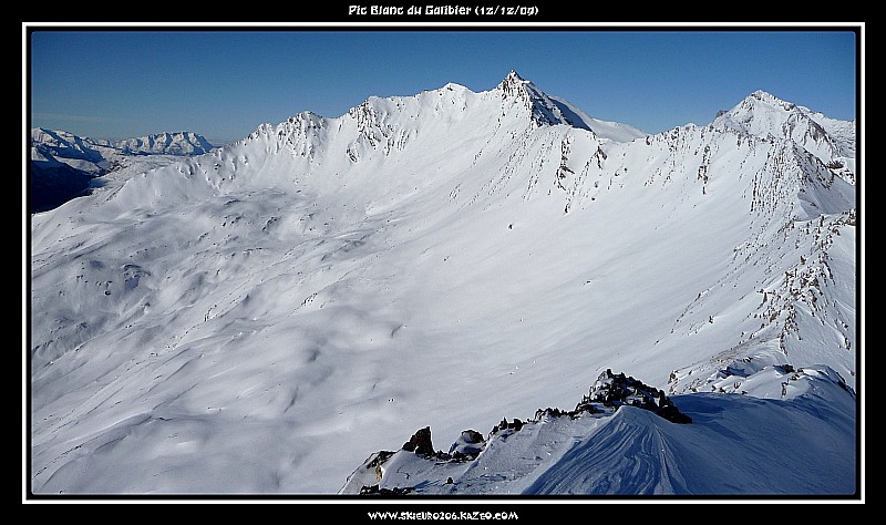 #5 N°5 : Pic des Trois Évêchés : Depuis le sommet, vue sur les Évêchés. N°5 : Pic des Trois Évêchés : Depuis le sommet, vue sur les Évêchés.