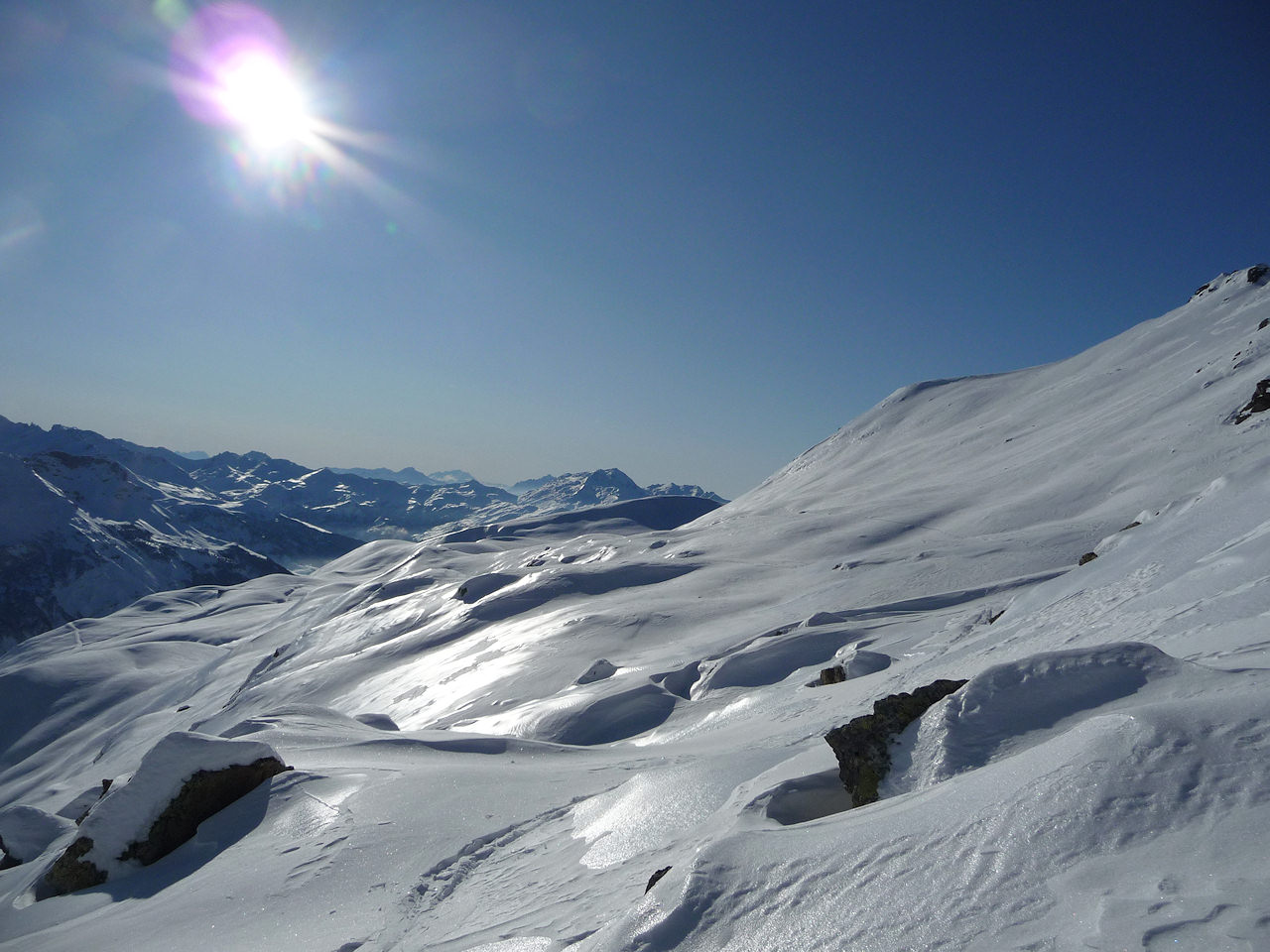 Itinéraire de repli : Lors de la montée au Col de la Cicle versant SW : de la neige vitrifiée.