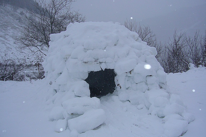 #4 Refuge des Plans : Non gardé, prévoir 1 petite laine ! Refuge des Plans : Non gardé, prévoir 1 petite laine !