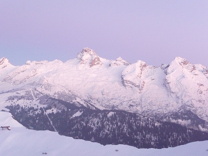 #4 Pointe Percée : du sommet du Lachat Pointe Percée : du sommet du Lachat