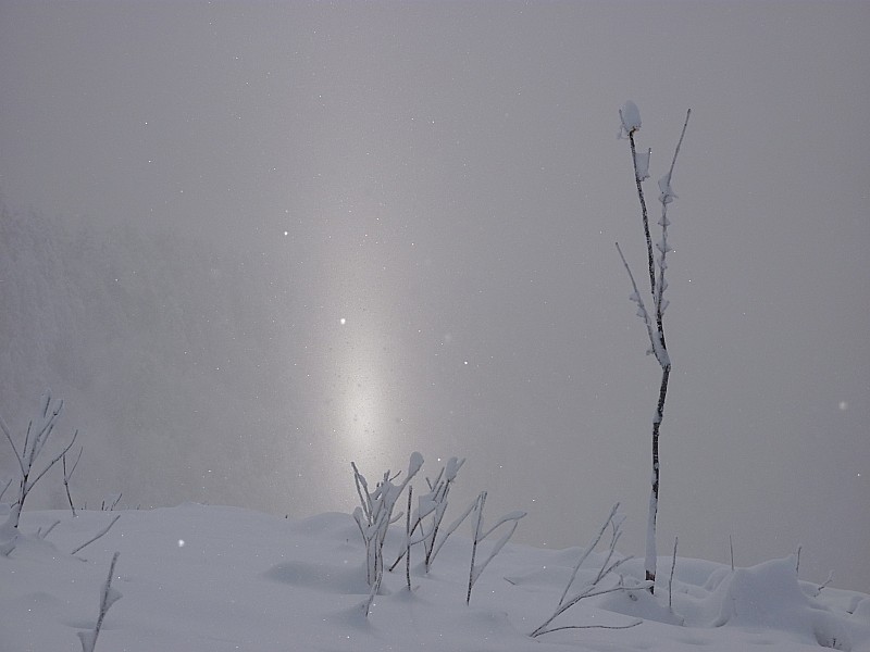 la scia : curieux phénomène lumineux près du sommet de la Scia