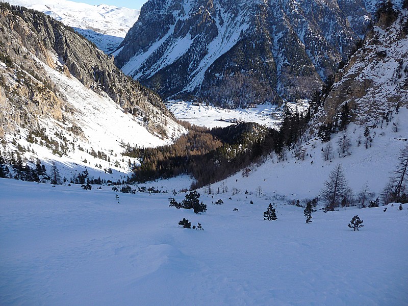#1 Combe du Malazen : Tout est blanc mais les cailloux sont partout Combe du Malazen : Tout est blanc mais les cailloux sont partout