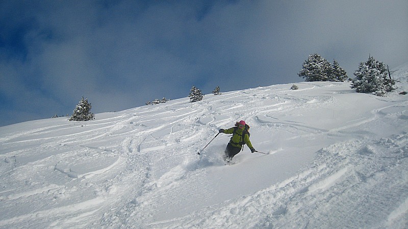 #4 Crête de Brouffier : Comme tout le reste, le style est parfait (il parait qu Crête de Brouffier : Comme tout le reste, le style est parfait (il parait qu'elle aurait voulu remonter !?)
