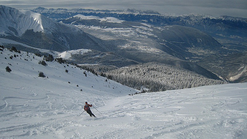 #2 Crête de Brouffier : La descente aussi et en plus la neige est bonne (il parait qu Crête de Brouffier : La descente aussi et en plus la neige est bonne (il parait qu'il l'a goutée)