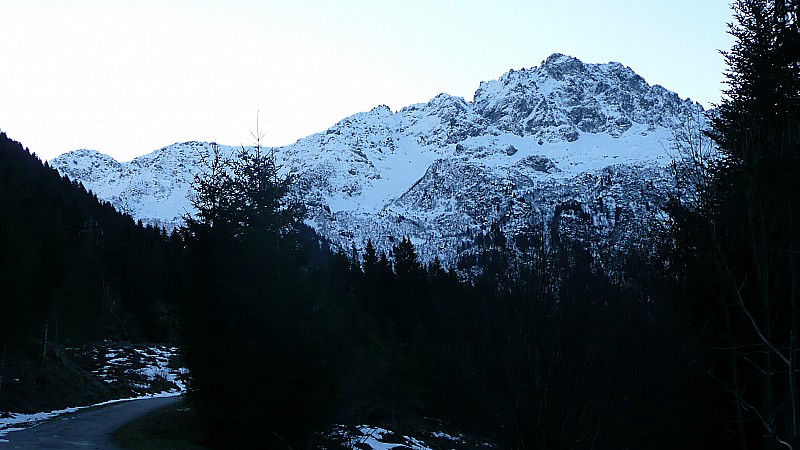 #1 Peu après Prabert ... : Les effets du réchauffement climatique en ski de rando, c Peu après Prabert ... : Les effets du réchauffement climatique en ski de rando, c'est d'abord portage obligatoire !