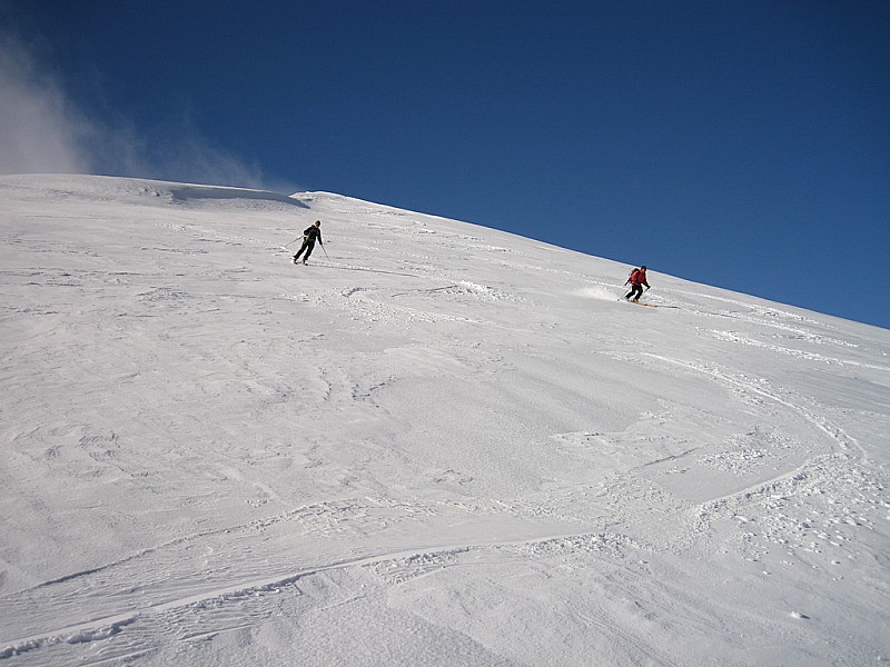 #5 5541 : Sous le sommet, descente agréable, mais froid. 5541 : Sous le sommet, descente agréable, mais froid.