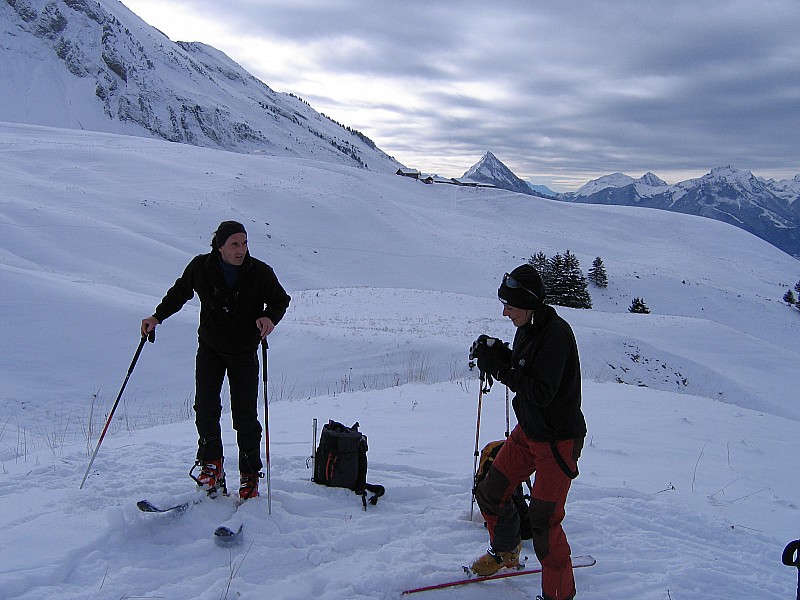 les 2/3 du groupe : Didier étrenne ses beaux skis flambant neuf