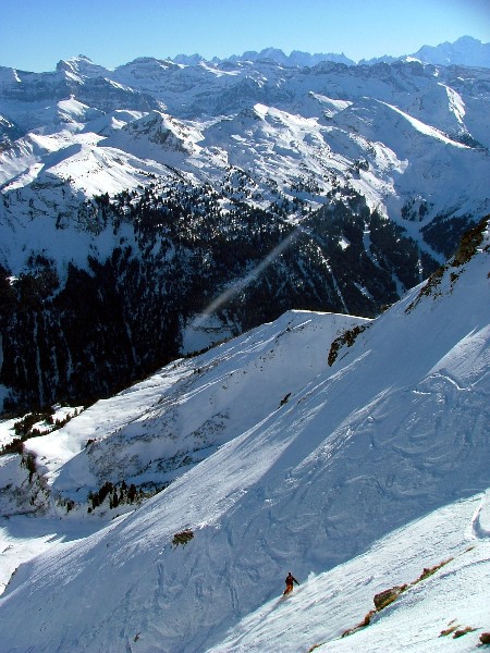 #5 Sous le sommet : Premiers virages pour Julien. Sous le sommet : Premiers virages pour Julien.