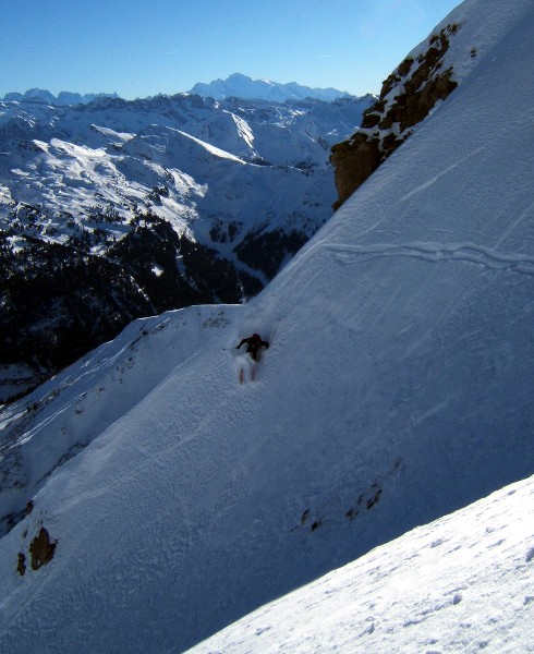 Contrepentes : C'est du bon cette descente, sur fond de Mt Blanc