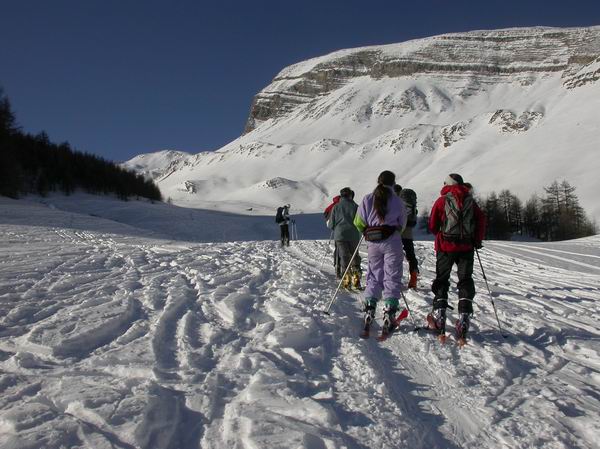 #1 Début de rando : on voit le sommet au fond Début de rando : on voit le sommet au fond