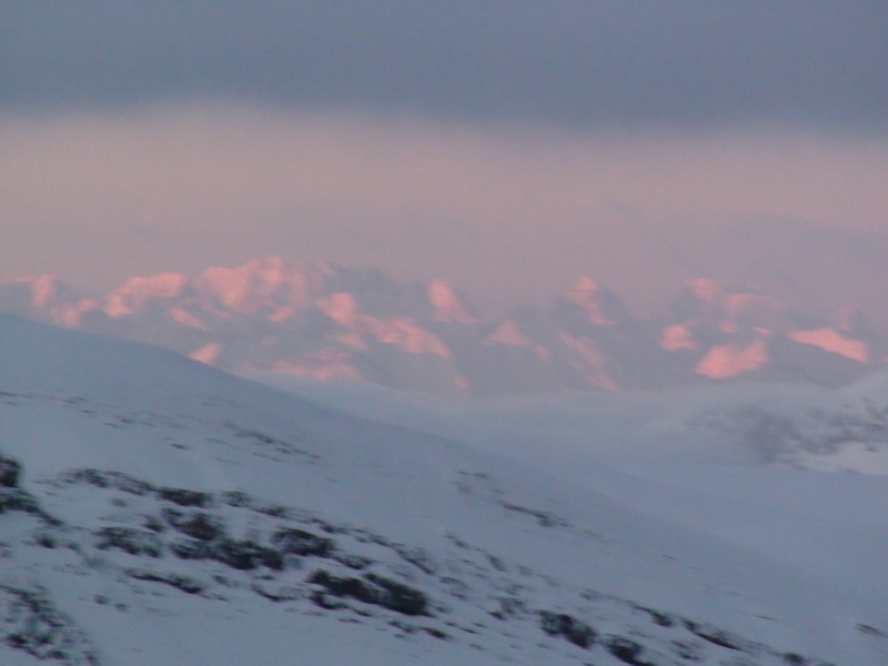 #7 Les Ecrins : Quand c Les Ecrins : Quand c'est rose comme ça, ça veut dire que demain sera une belle journée!