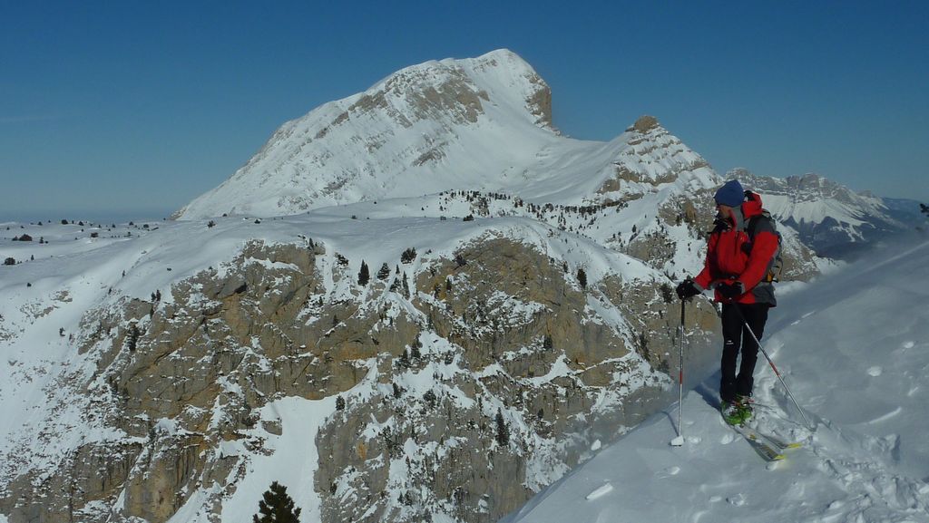 #7 Yann : à l Yann : à l'entrée du couloir, Yann a mis sa goretex, c'est que ça caille !