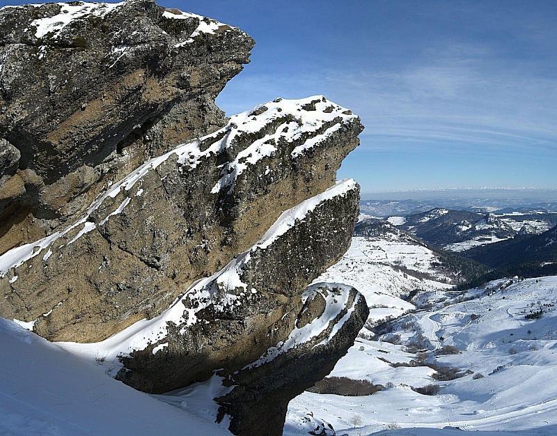 #10 Figure de proue : Face à la chaîne alpine Figure de proue : Face à la chaîne alpine