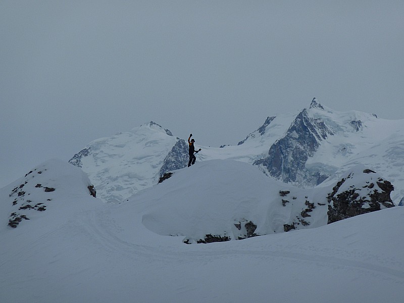 #5 Pointes longues et sa combe : David au sommet face au massif du Mt.-Blanc Pointes longues et sa combe : David au sommet face au massif du Mt.-Blanc