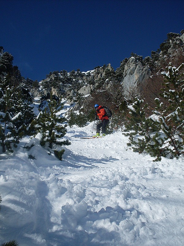 #5 Couloir : J Couloir : J'attends un peu ...petit repos au soleil après la sortie de l'étroiture.