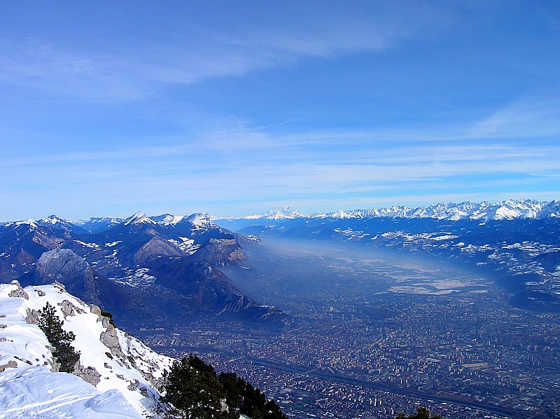 #2 grenoble : Belle vue sur Grenoble et le Mont Blanc .. grenoble : Belle vue sur Grenoble et le Mont Blanc ..