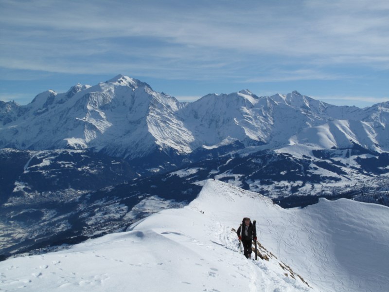 #4 Derniers mètres au sommet : A pied ou à ski Derniers mètres au sommet : A pied ou à ski