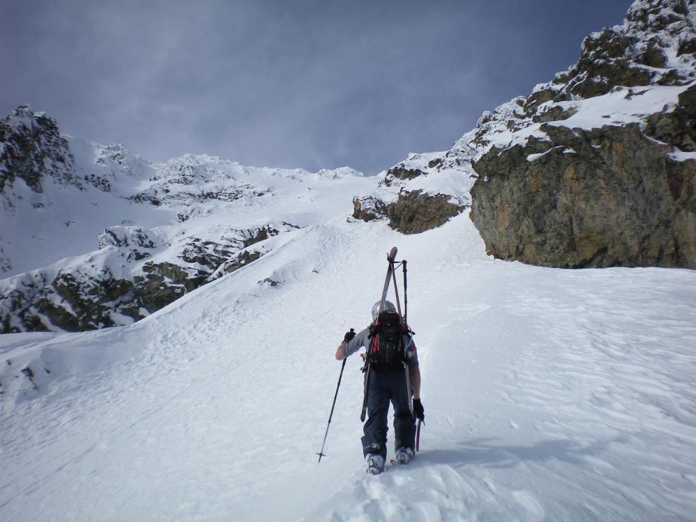 #5 Clapier du Peyron : Suite des réjouissances, le haut de la rampe avant de tourner à droite... Clapier du Peyron : Suite des réjouissances, le haut de la rampe avant de tourner à droite...
