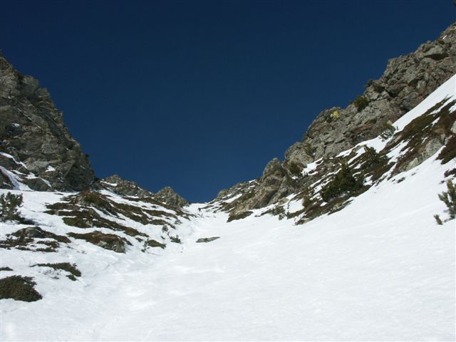 #3 Piquet de Nantes : Un peu plus bas, c Piquet de Nantes : Un peu plus bas, c'est plus étroit mais ça passe sans problème.