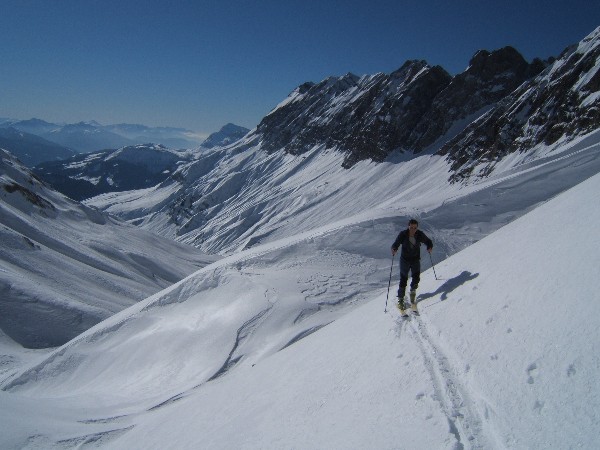 #6 Tré le Crot : Greg dans la remontée au col de la Grand Forclaz Tré le Crot : Greg dans la remontée au col de la Grand Forclaz