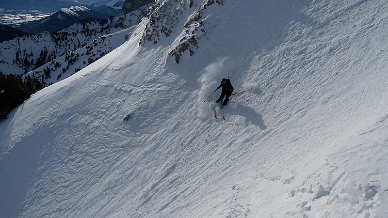 #7 Agnellerie : couloir vierge et bien poudreux Agnellerie : couloir vierge et bien poudreux