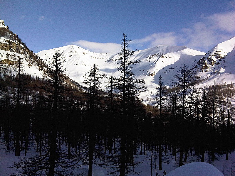 #1 Montée côté Braissa : Montée à l Montée côté Braissa : Montée à l'ombre un peu glaciale