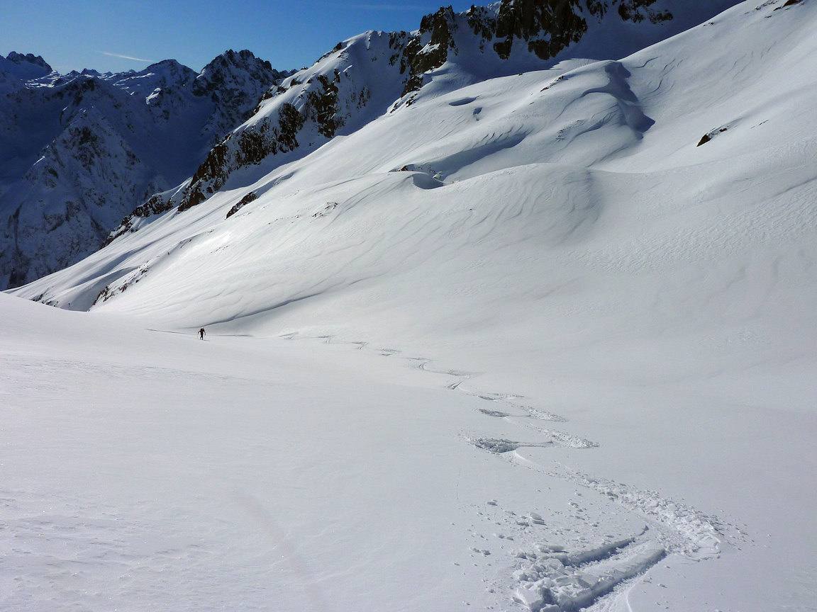 #10 Pour arrondir à 3000 m : p1p1 est descendu dans Combe Rousse pour grapiller les quelques mètres qui lui manquaient pour faire un compte rond! Pour arrondir à 3000 m : p1p1 est descendu dans Combe Rousse pour grapiller les quelques mètres qui lui manquaient pour faire un compte rond!