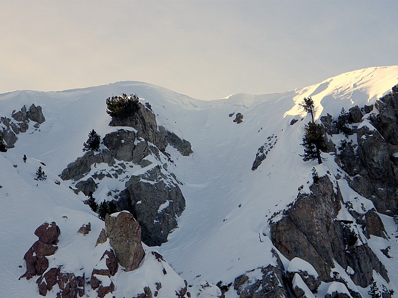 #4 Le haut du couloir : un poil venté (on voit plus les traces des Volos) Le haut du couloir : un poil venté (on voit plus les traces des Volos)