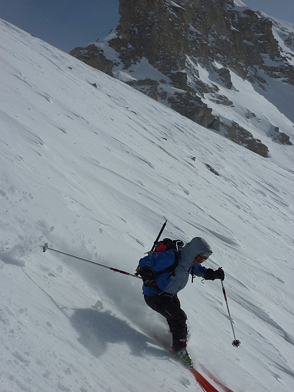 #7 Sous le Col : Le même en action : beau style Sous le Col : Le même en action : beau style