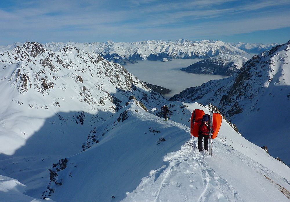 #11 Papillon : Ceux qui ont déployé les ailes les gardent ouvertes pour la suite. Papillon : Ceux qui ont déployé les ailes les gardent ouvertes pour la suite.