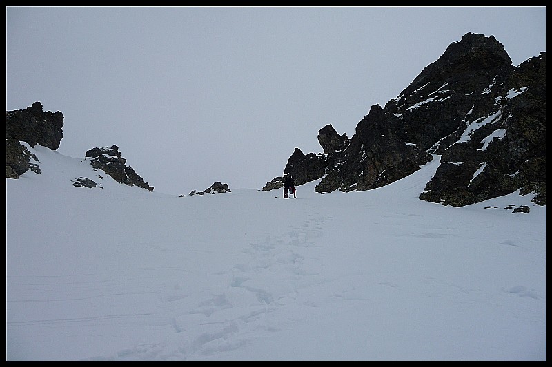 #5 Pente : Pente pour rejoindre la pointe 2437 Pente : Pente pour rejoindre la pointe 2437