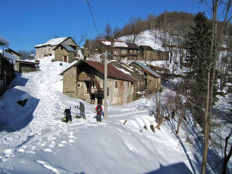#13 Baussetti : Le hameau de Tagliante, on redépeaute. Baussetti : Le hameau de Tagliante, on redépeaute.