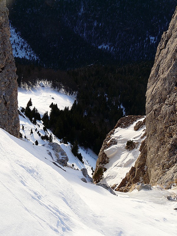 #3 Habert de Chamechaude : Habert de Chamechaude tout en bas vu de la Brèche Arnaud Habert de Chamechaude : Habert de Chamechaude tout en bas vu de la Brèche Arnaud