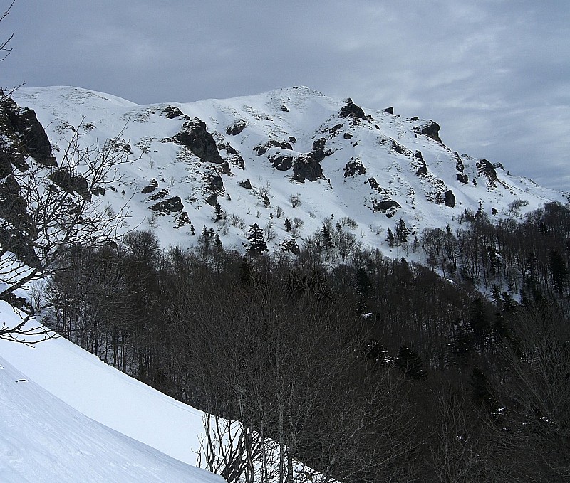 #4 Face sud : Vue sur les couloirs sud du Rocher du Bec de l Face sud : Vue sur les couloirs sud du Rocher du Bec de l'Aigle