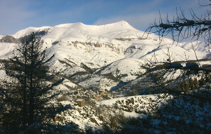#1 Le Mt Mounier et le village de Beuil Le Mt Mounier et le village de Beuil