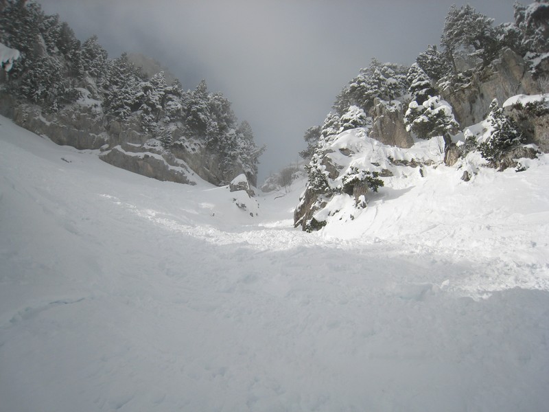 #8 Le couloir : Déjà bien skié depuis hier.... Le couloir : Déjà bien skié depuis hier....
