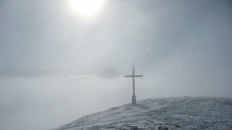 #3 Arrivée au sommet : Le soleil est là ... Arrivée au sommet : Le soleil est là ...