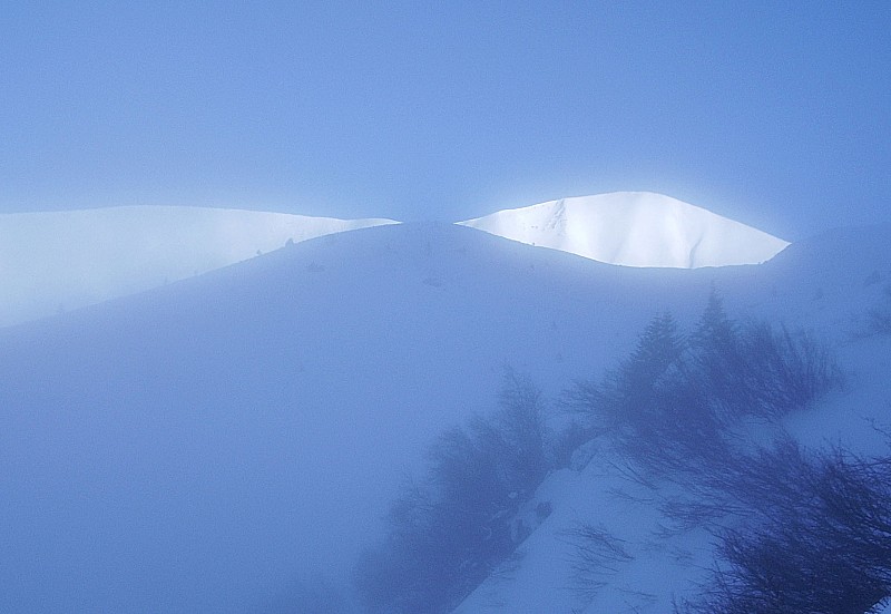 #1 Le Pérollier : sort de la brume Le Pérollier : sort de la brume