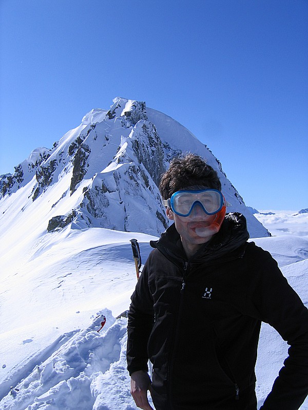 #8 Yo5.1 équipé : Masque et tuba de rigueur pour la descente qui nous attend Yo5.1 équipé : Masque et tuba de rigueur pour la descente qui nous attend