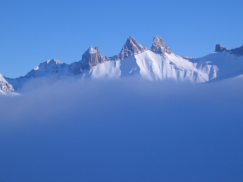 #7 les aiguilles d les aiguilles d'arves : En descendant le soir pris versant st sorlin