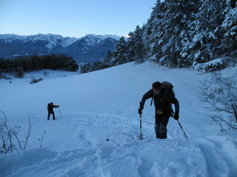 #1 départ : 1320m : de la neige, mais pas épaisse départ : 1320m : de la neige, mais pas épaisse