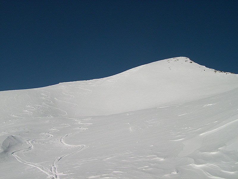 #8 Cime du mercantour : Descente phisique entre croutée et pourde lourde Cime du mercantour : Descente phisique entre croutée et pourde lourde