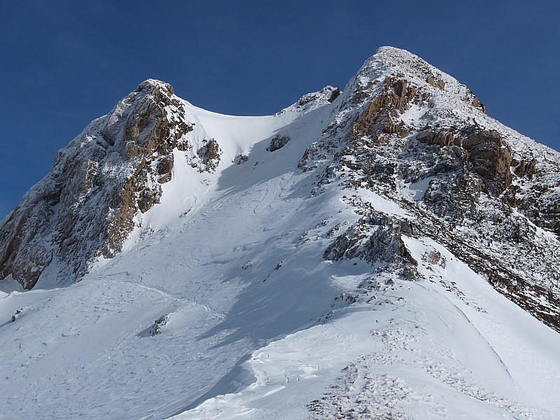 #4 Sommet : Sommet depuis le col de Suzon versant Ouest Sommet : Sommet depuis le col de Suzon versant Ouest