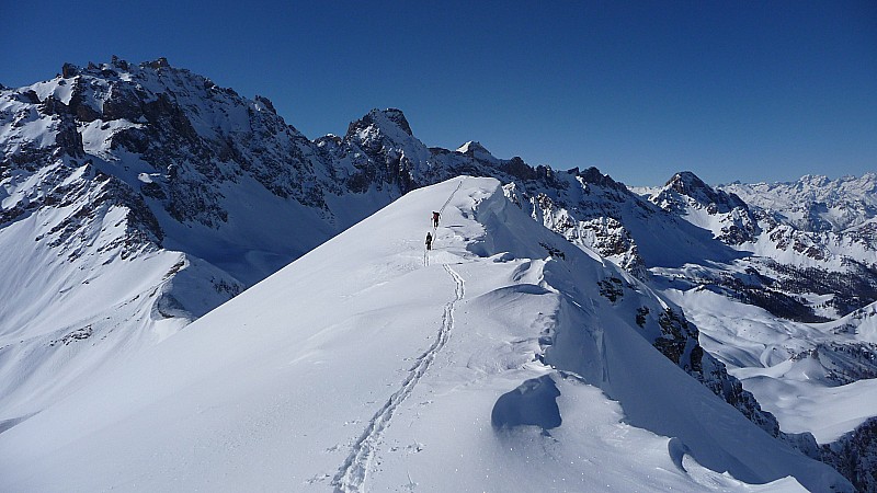#1 tête girardin : Sur la crête avant le sommet tête girardin : Sur la crête avant le sommet