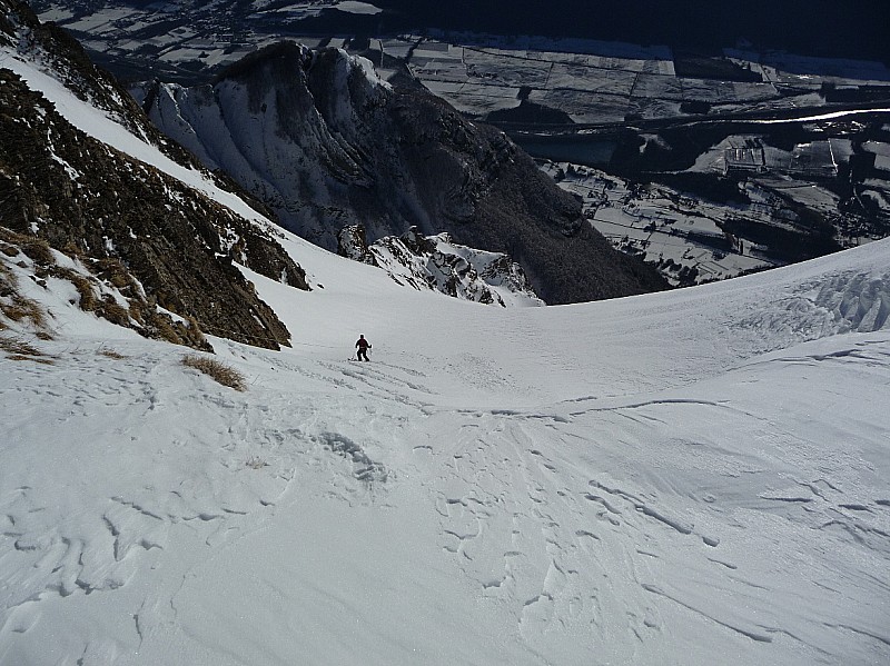 #1 rochers de l rochers de l'arpette : le départ versant sud-est avec la petit combette avant le couloir.