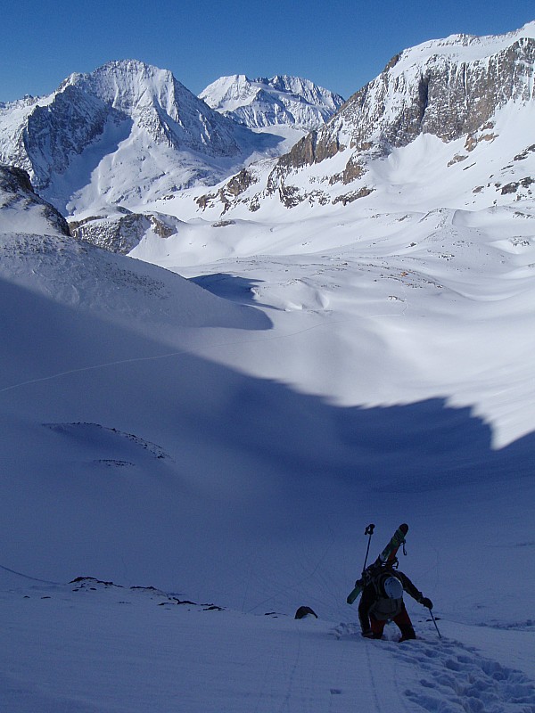 #10 juste sous le col : c juste sous le col : c'est beau...