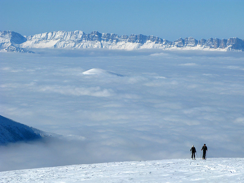 #5 Au dessus des nuages : Franck et Myriam en finissent Au dessus des nuages : Franck et Myriam en finissent