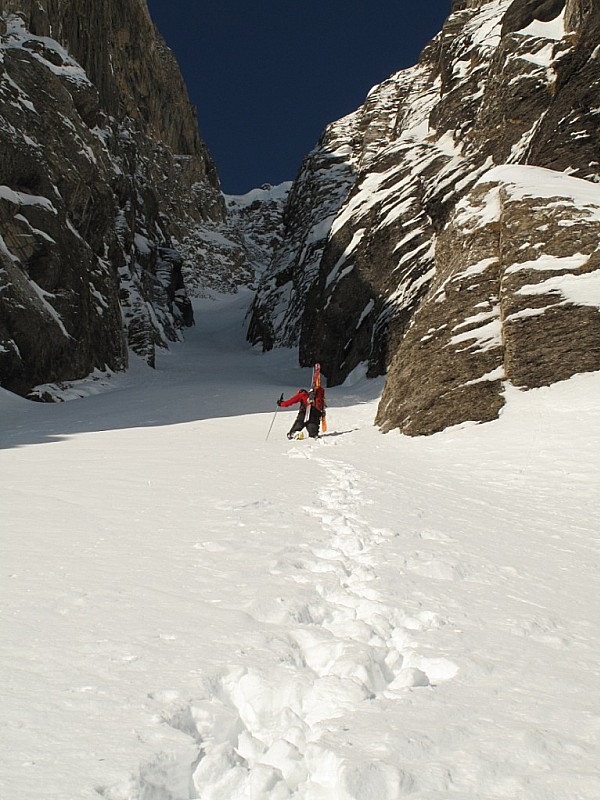 #2 Couloir du Chien : A l Couloir du Chien : A l'attaque du couloir, on bronzera une autre fois