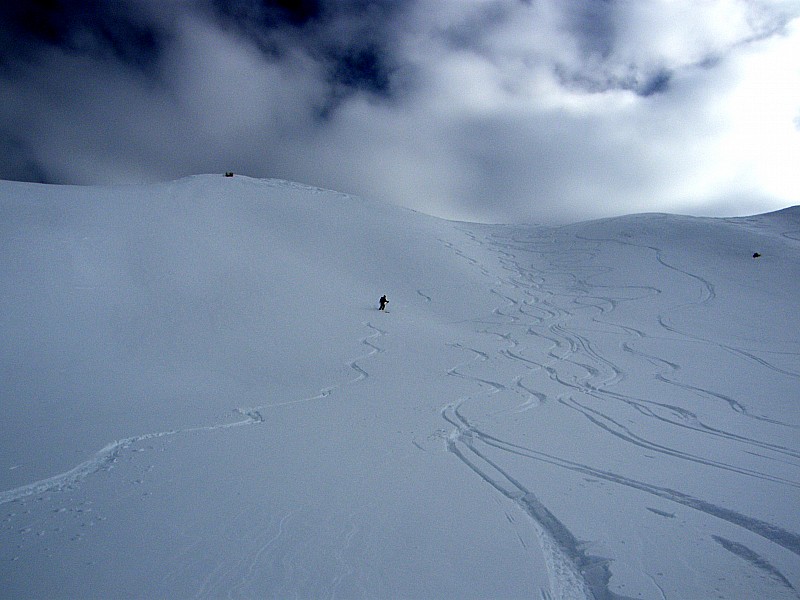 #5 Et la combe NW : sous le voile qui s Et la combe NW : sous le voile qui s'immisce